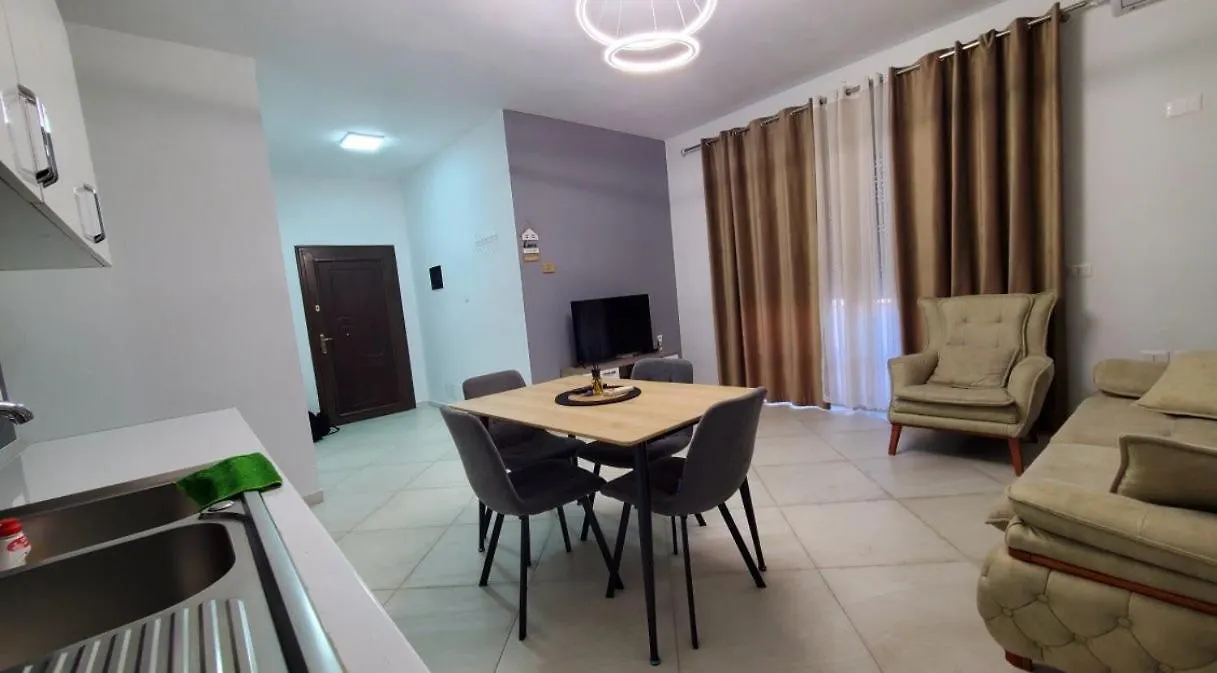 Sado Appartement Tirana 0*,  Albanië